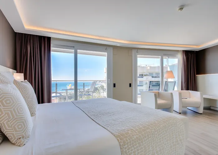 Hotel Calipolis 4*