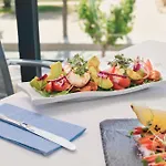 Calipolis Hotel 4*
