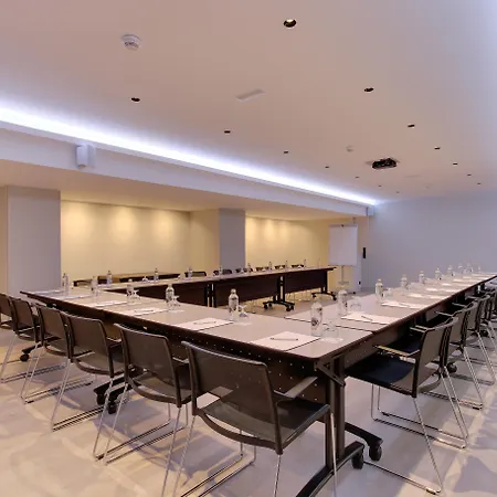 カリポリス 4* シッチェス