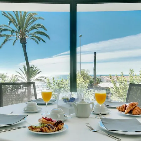 ホテル カリポリス 4*